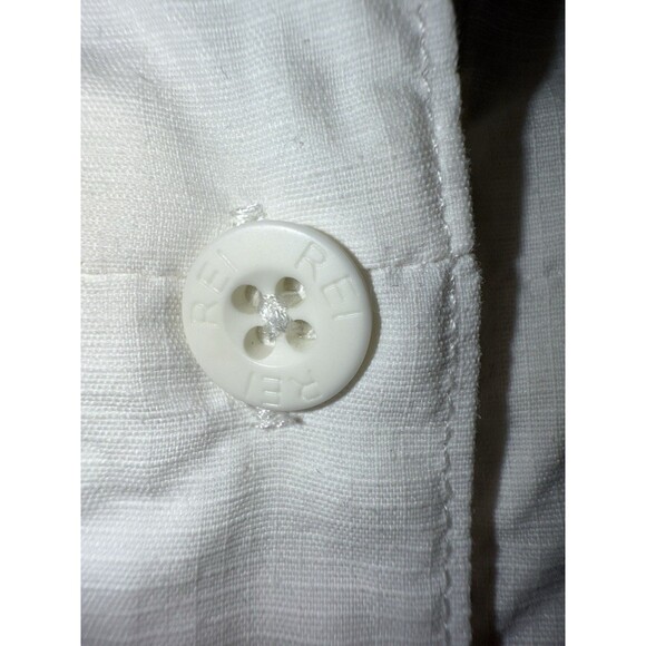 Classic White Nylon Button Up Hiking Shirt Outdoor Travel Roll Tab Sz S REI - Picture 10 of 16